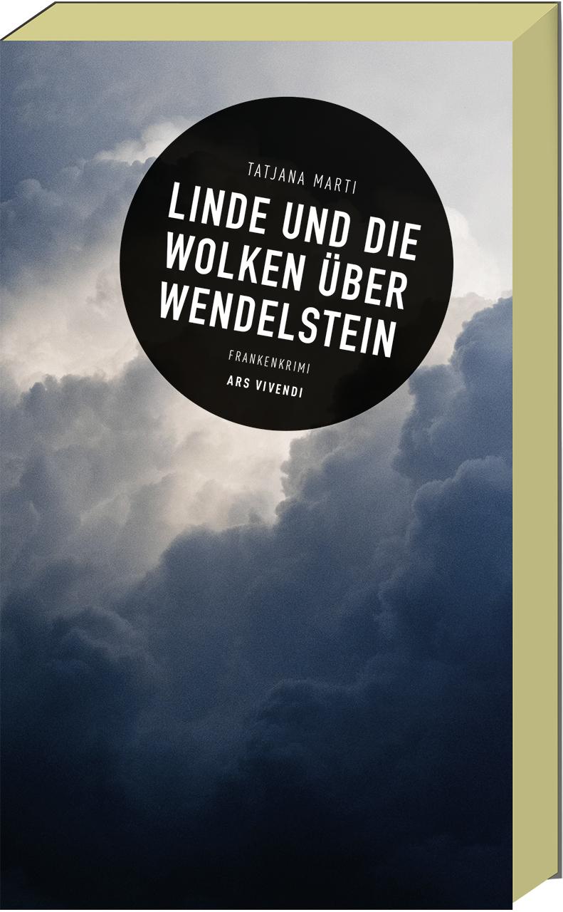 Linde und die Wolken über Wendelstein