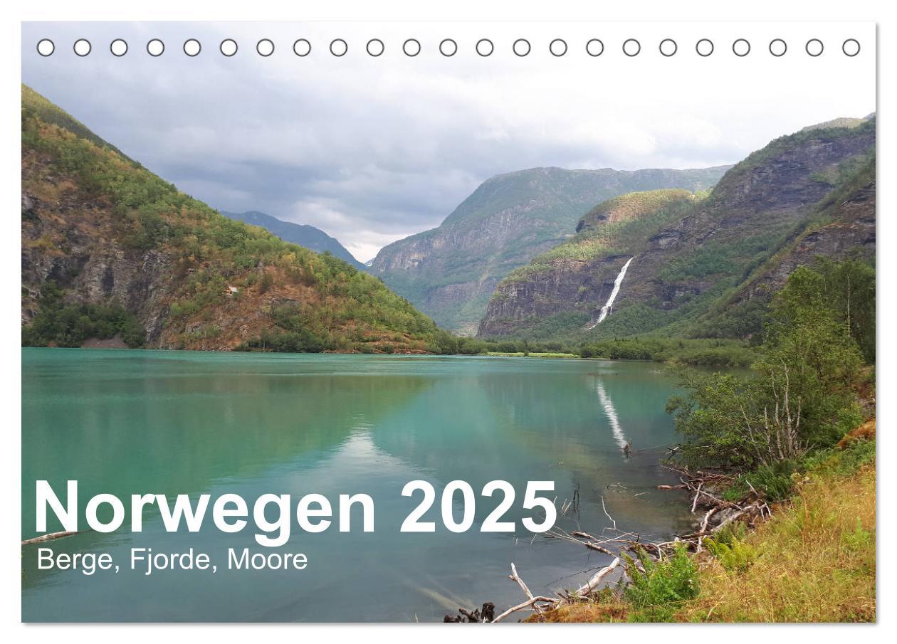 Norwegen 2025 - Berge, Fjorde, Moore (Tischkalender 2025 DIN A5 quer), CALVENDO Monatskalender