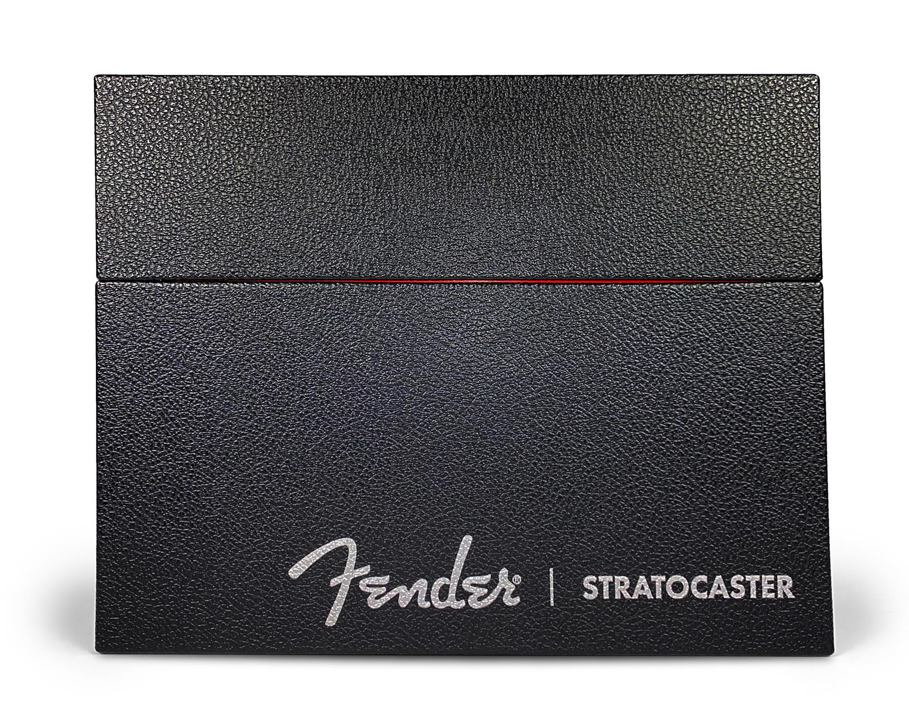 Fender Stratocaster 70 Years Deluxe Box Edition